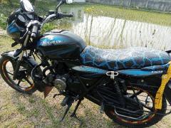 BAJAJ DISCOVER 150